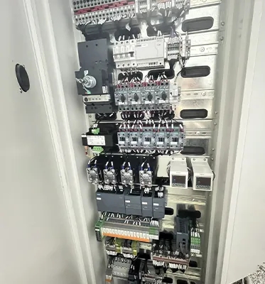 교정부 대기 온도와 습도시험은 1100Mm 1을 챔버에 수용합니다