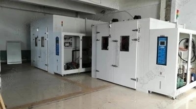 온도 범위 -40C~150C는 내후성 챔버 Ac 380 Ｖ에 걸어 들어갑니다