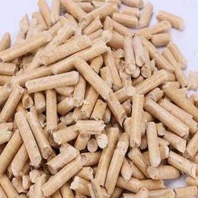 환경적으로 우호적 고체 연료 생물자원 파인쥬스 목재는 4600-5100Kcal/Kg를 펠렛으로 만듭니다
